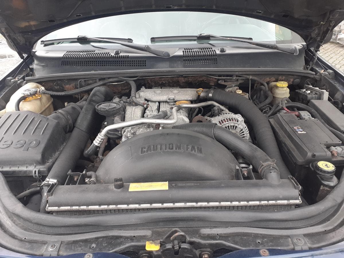 Jeep Grand Cherokee 3.1 TD 4x4 · Ano 2001 — image 9