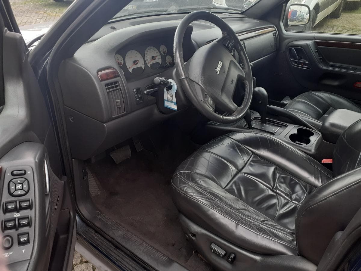Jeep Grand Cherokee 3.1 TD 4x4 · Ano 2001 — image 13