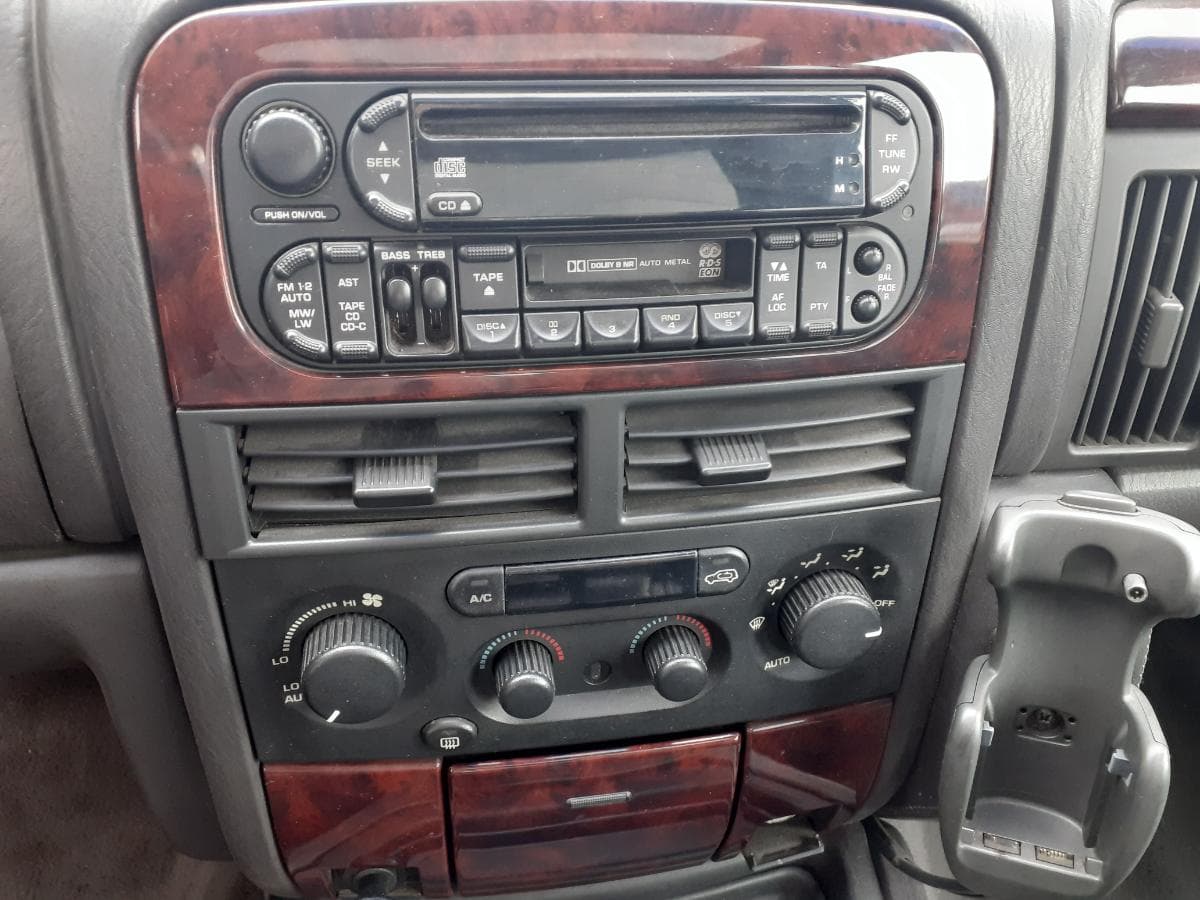 Jeep Grand Cherokee 3.1 TD 4x4 · Ano 2001 — image 18