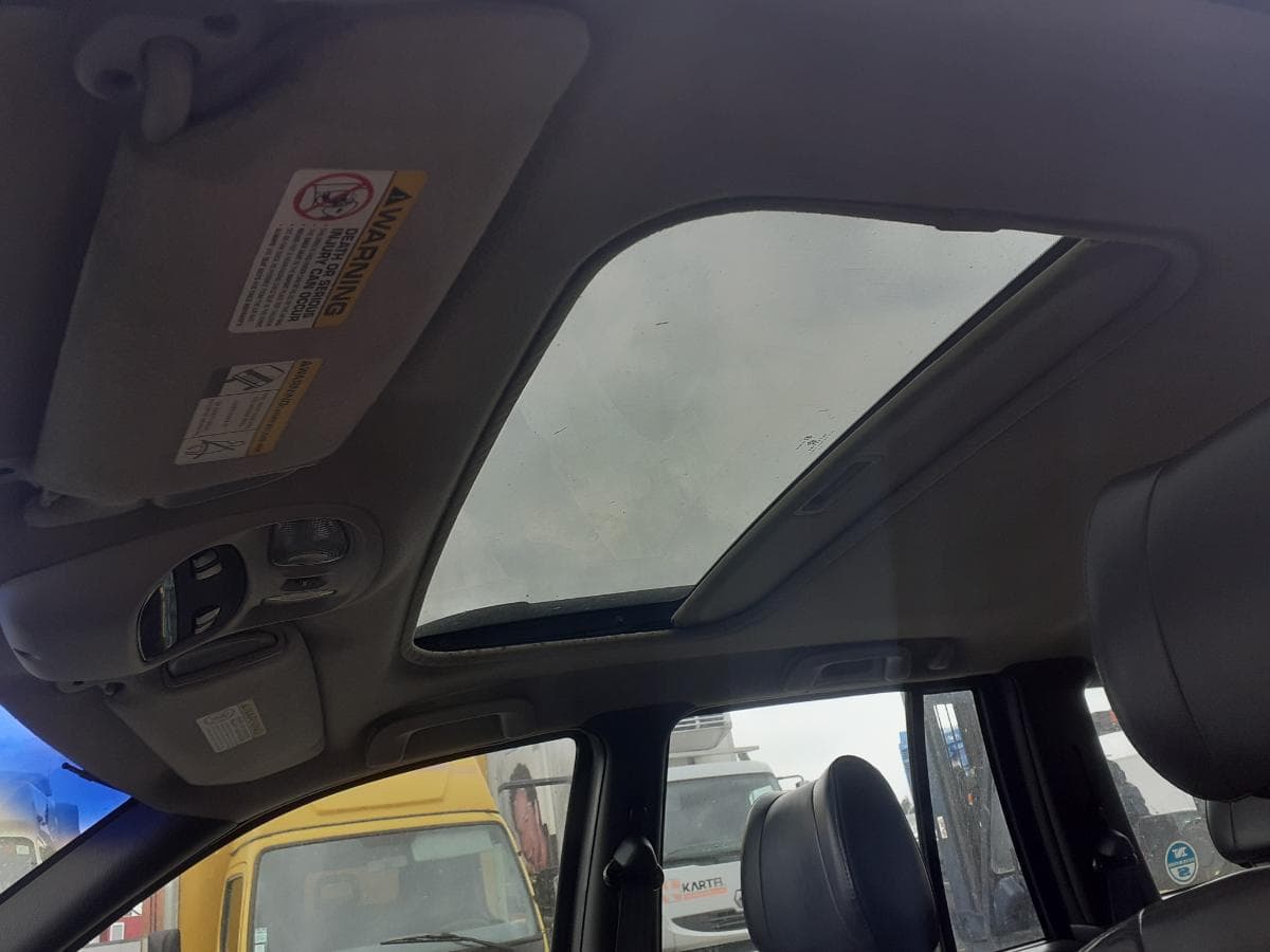 Jeep Grand Cherokee 3.1 TD 4x4 · Ano 2001 — image 17