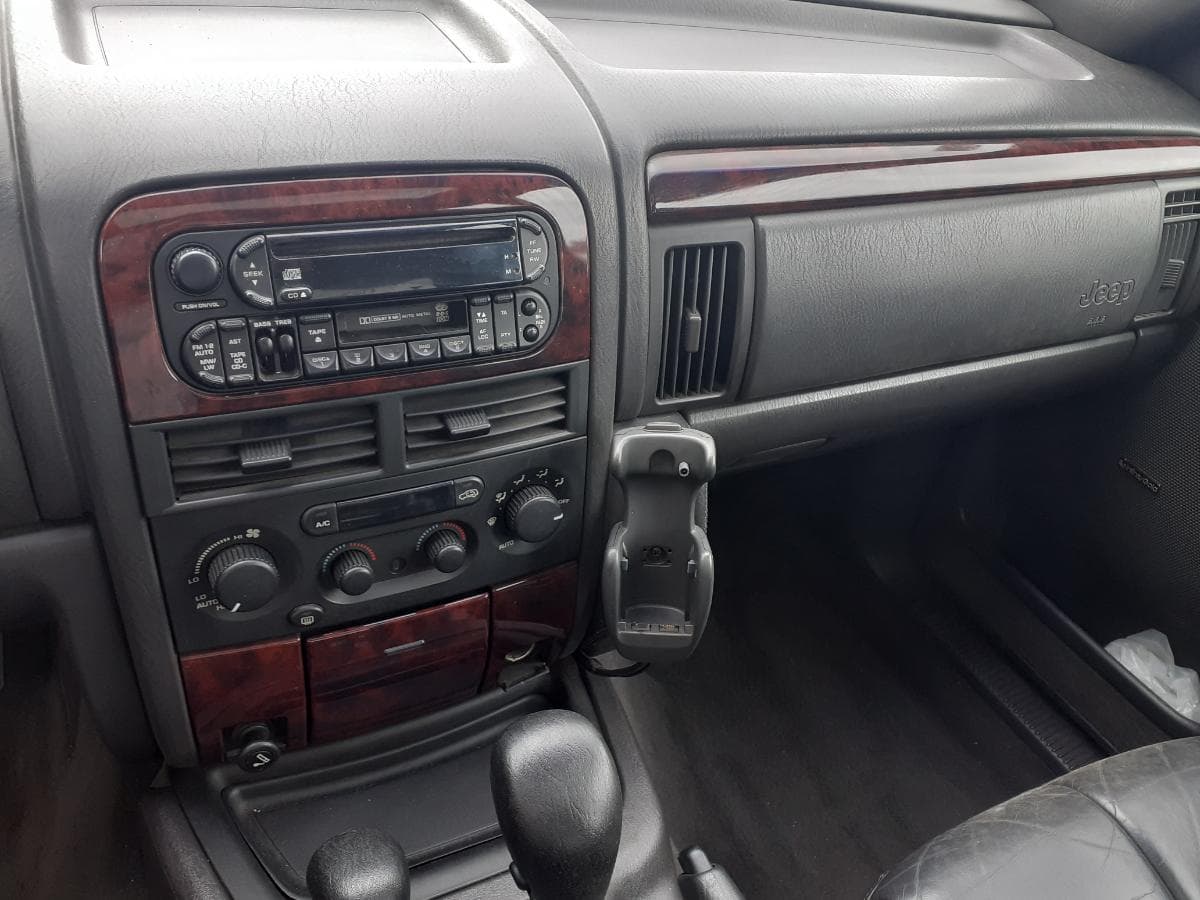 Jeep Grand Cherokee 3.1 TD 4x4 · Ano 2001 — image 22