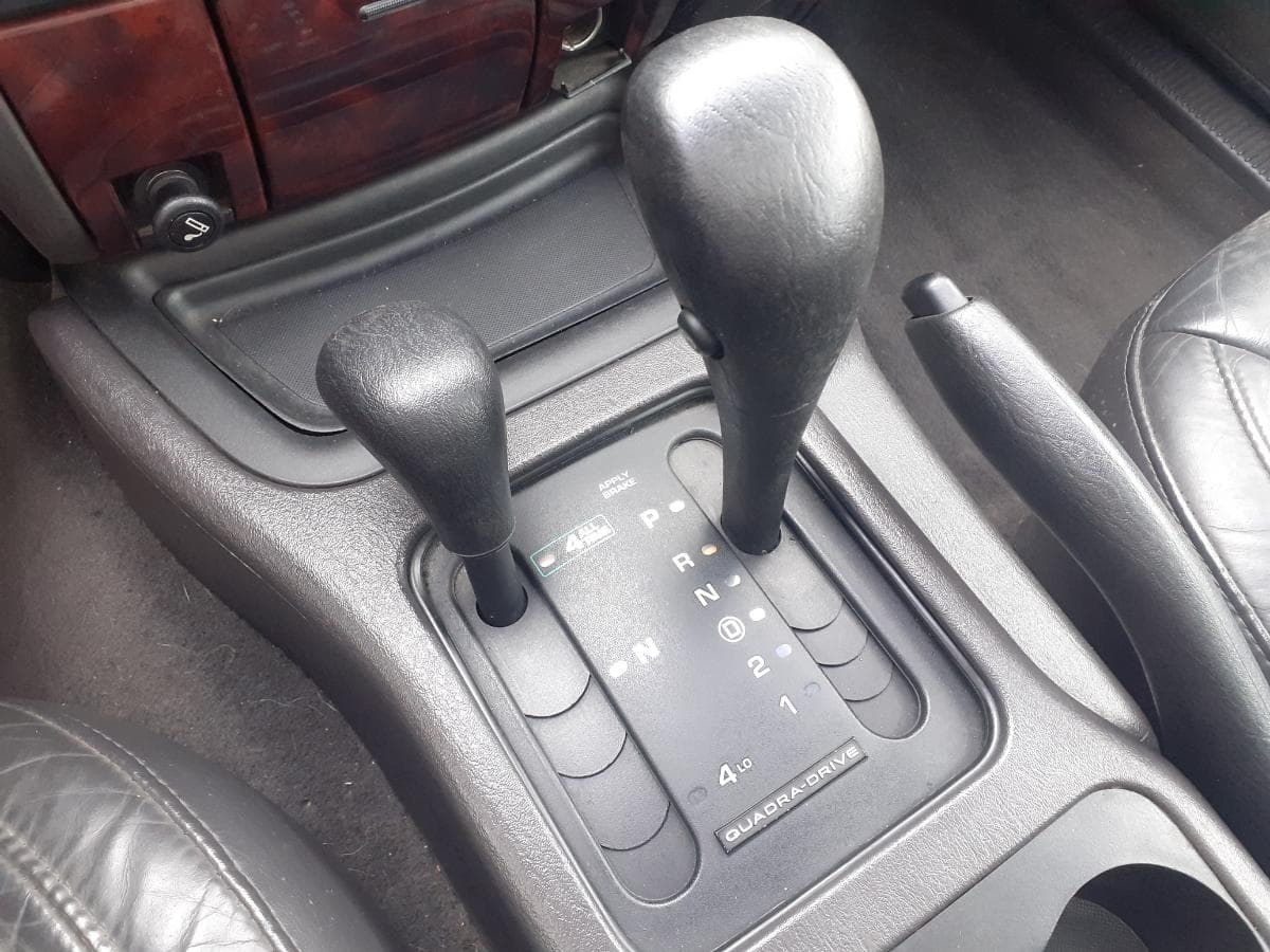 Jeep Grand Cherokee 3.1 TD 4x4 · Ano 2001 — image 21