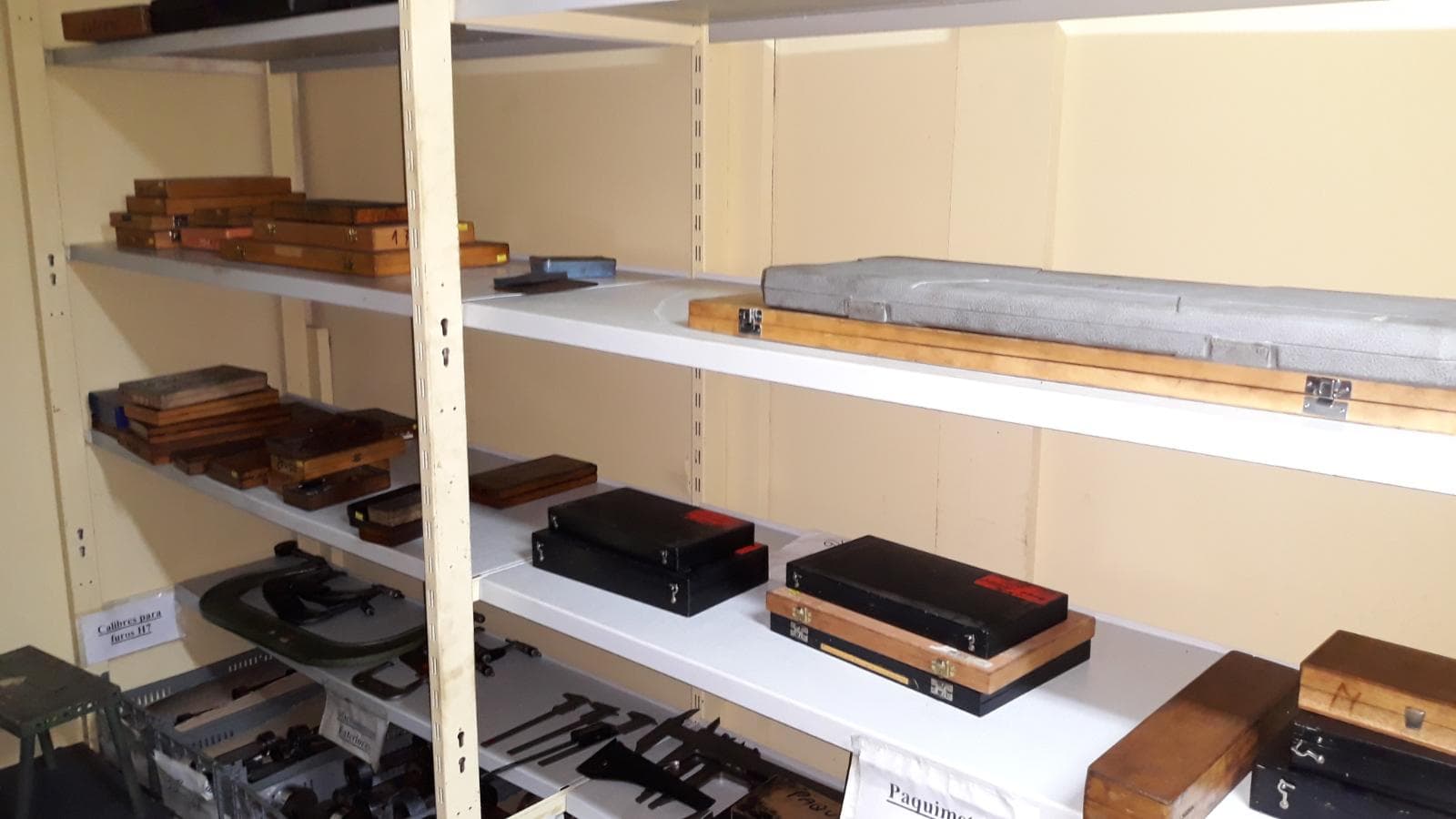 Equipamento de oficina + Ferramentas técnicas — imagem 1