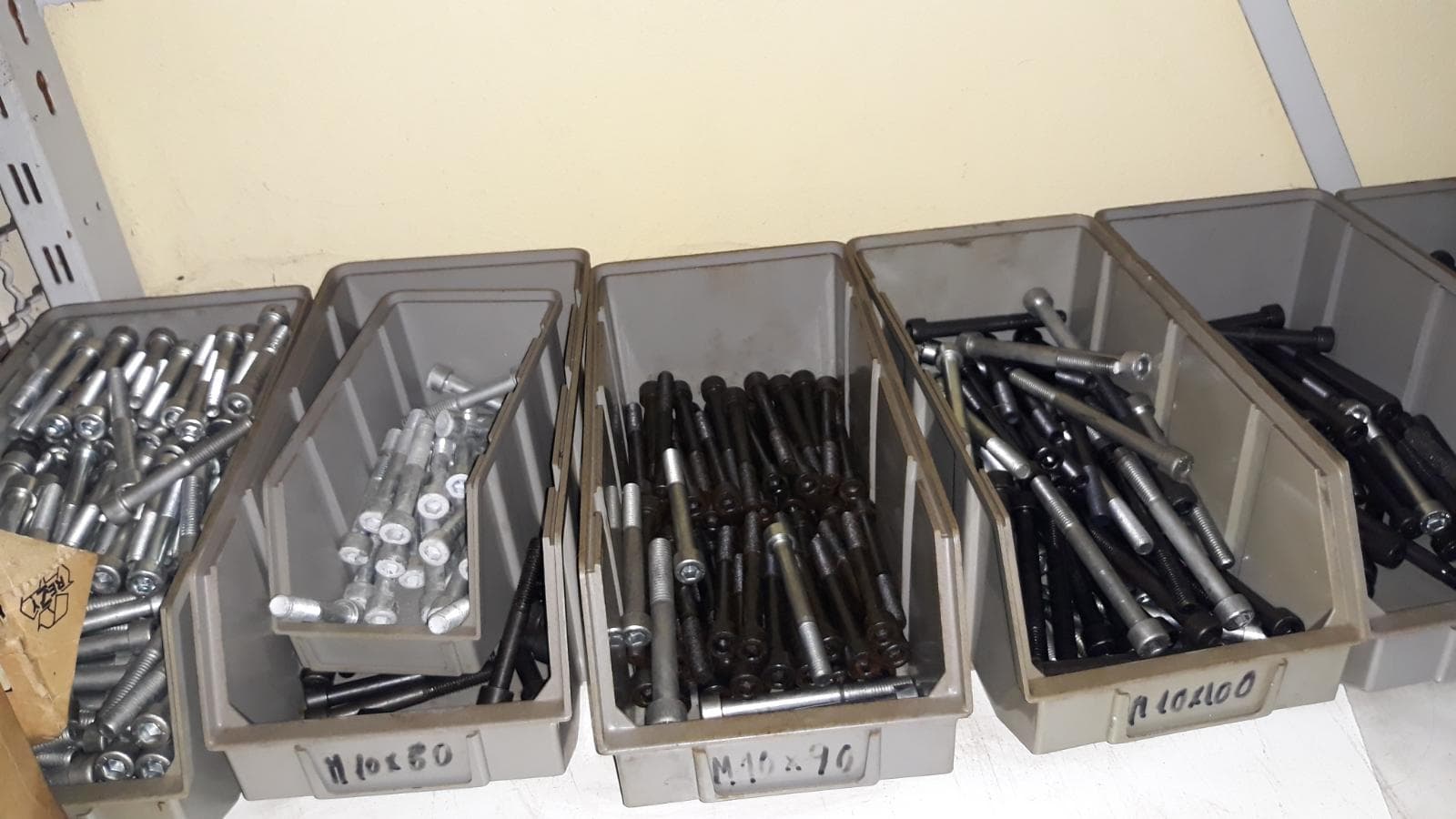 Equipamento de oficina + Ferramentas técnicas — imagem 6