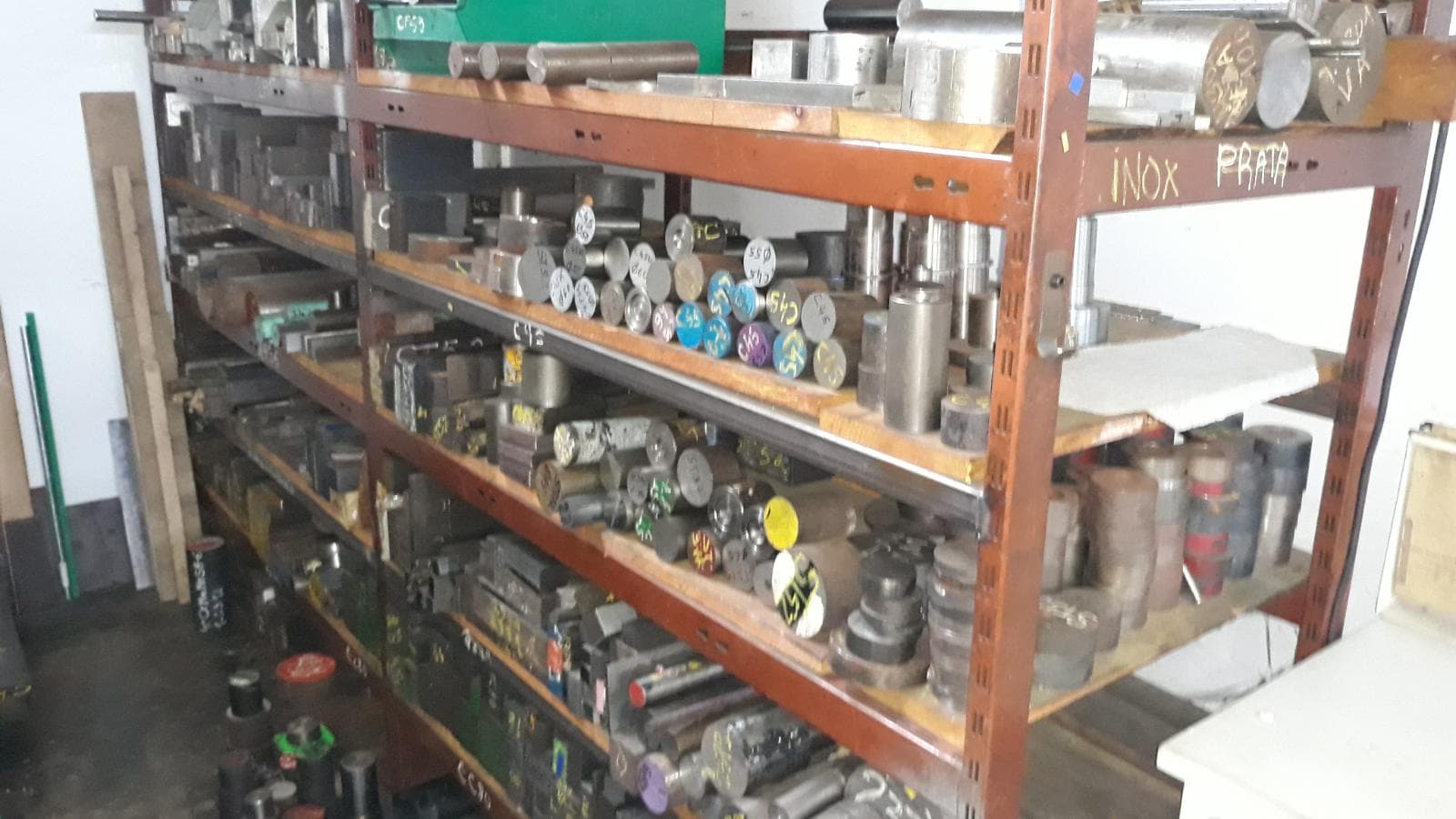 Lote de matérias primas em ligas especiais — image 6