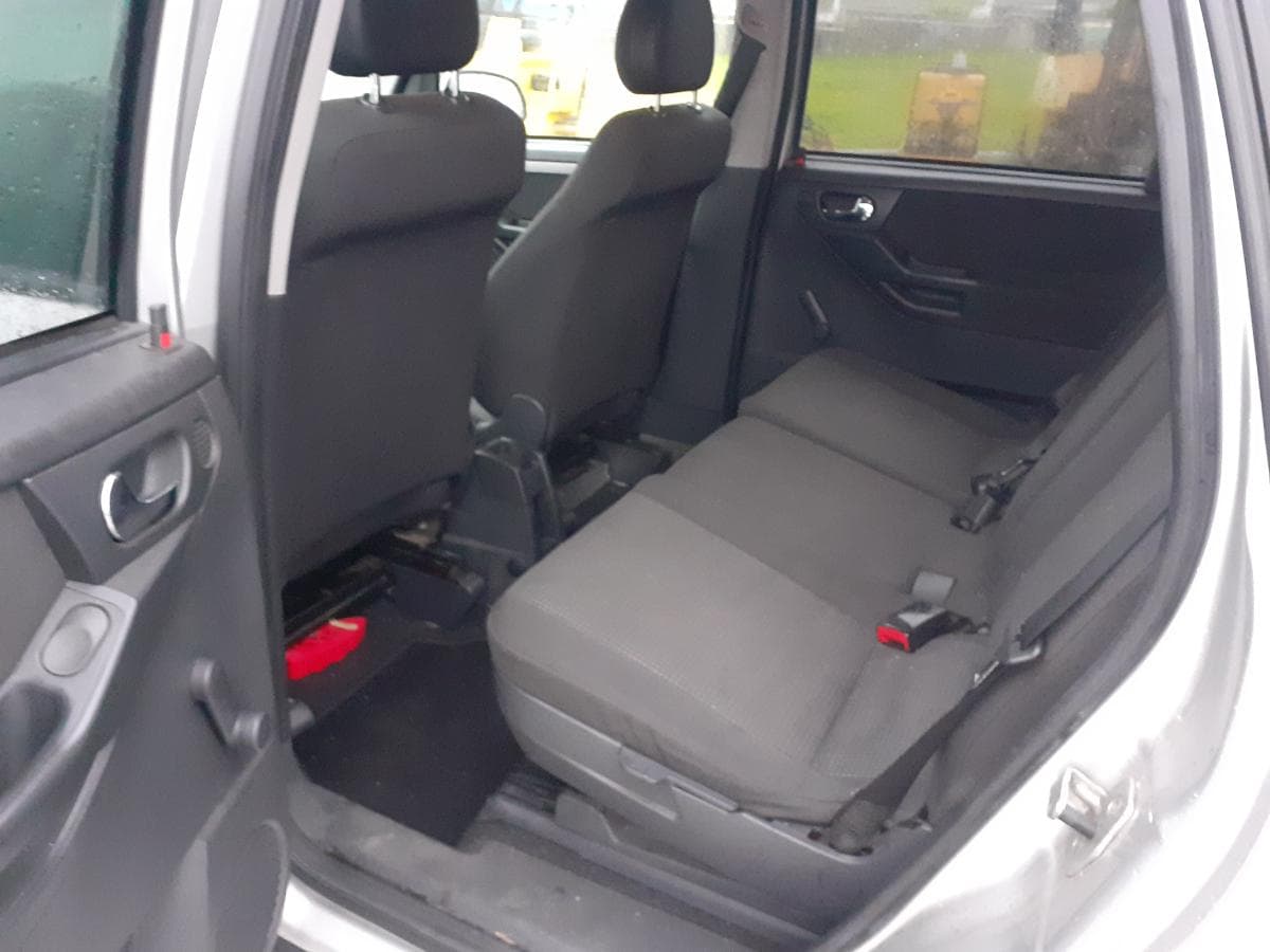 Opel Meriva 1.3 CDTI · Ano 2008 — image 16