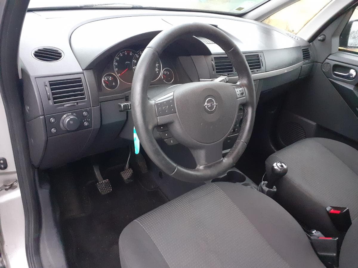 Opel Meriva 1.3 CDTI · Ano 2008 — image 19