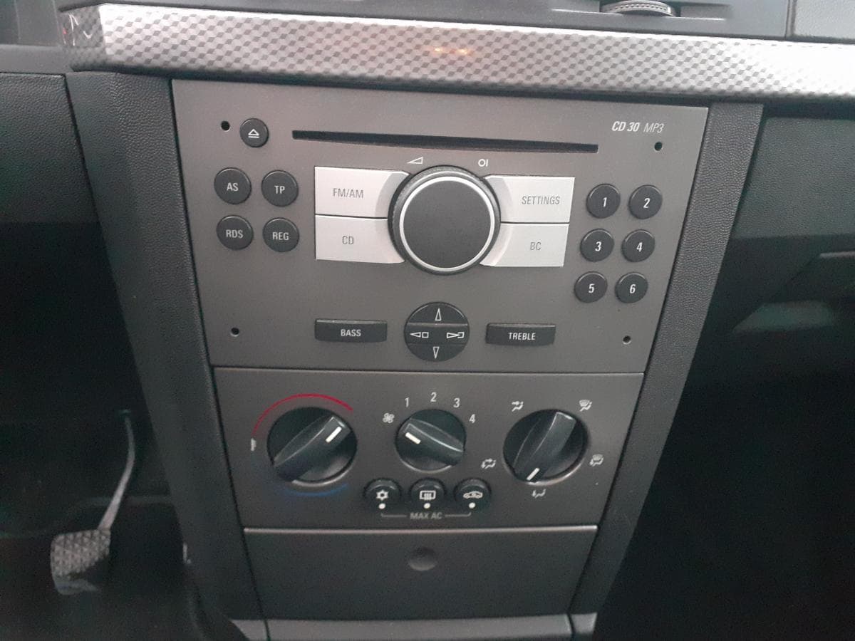 Opel Meriva 1.3 CDTI · Ano 2008 — image 24