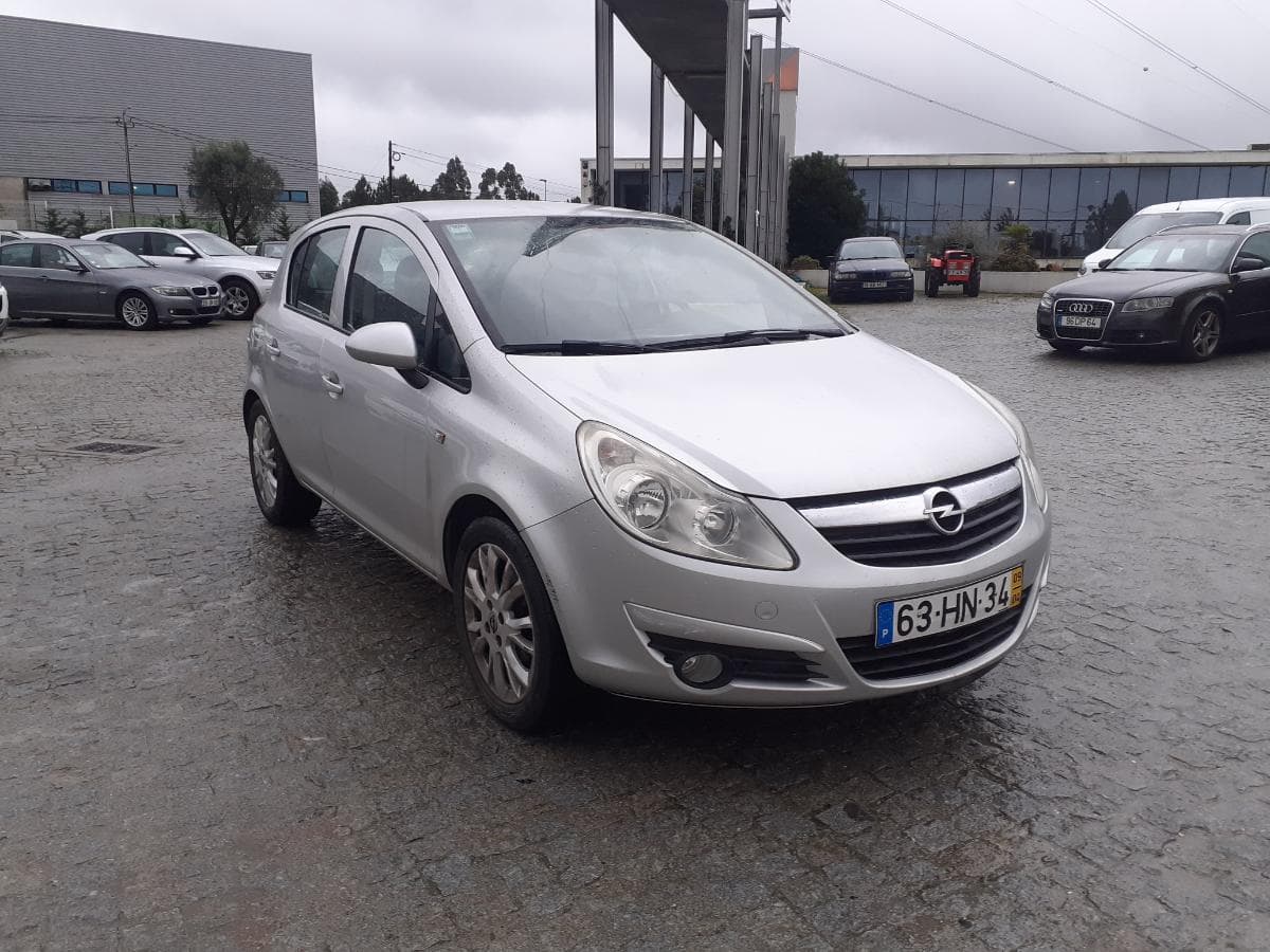 Opel Corsa 1.2 · Ano 2009 — image 1