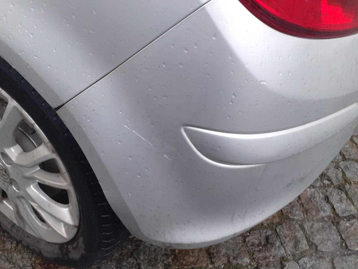 Opel Corsa 1.2 · Ano 2009 — image 8