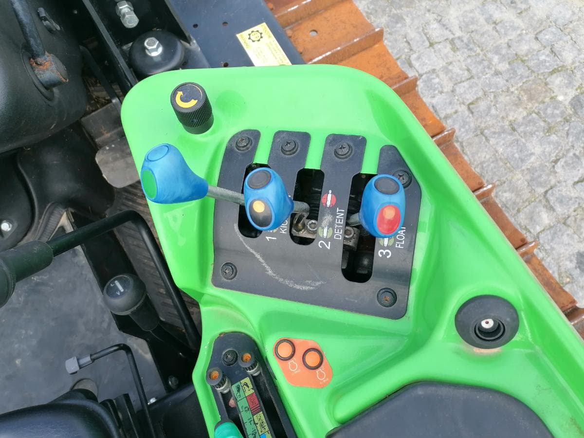 Trator Agrícola Deutz Fahr 5100KF · Ano 2019 — image 6