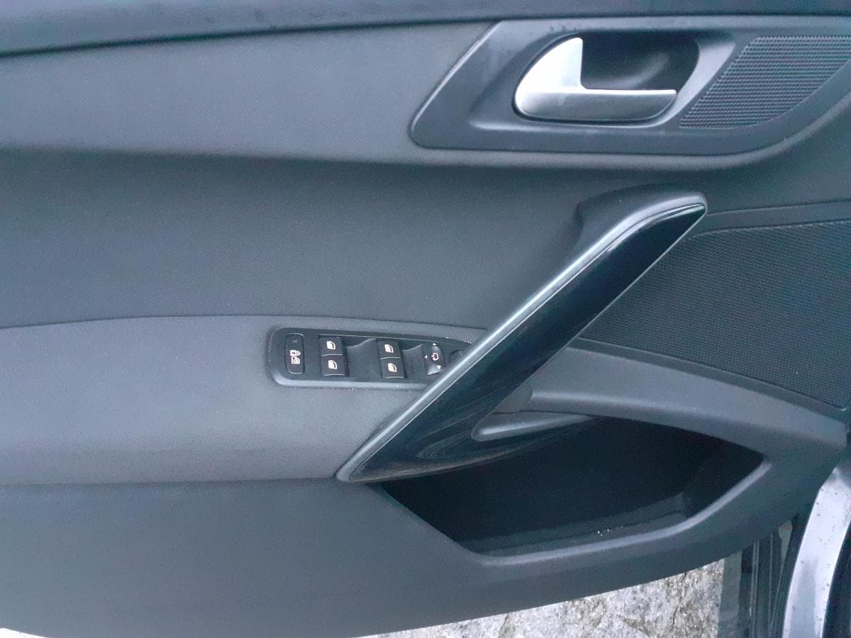 Peugeot 508 1.6 BlueHDI · Ano 2015 — image 19