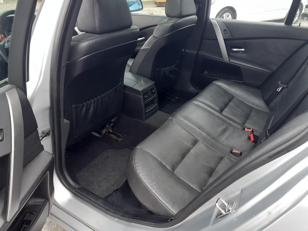 BMW 525D Touring · Ano 2005 — imagen 20