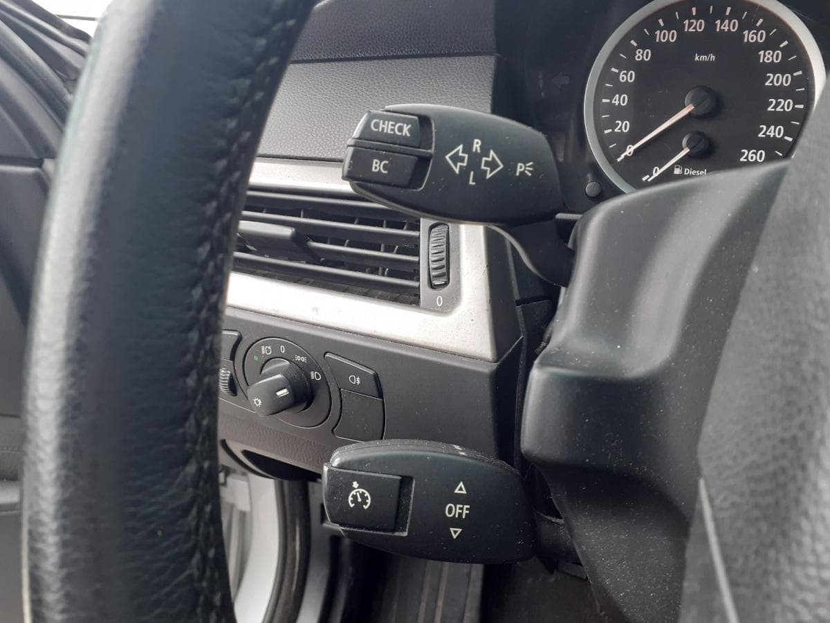 BMW 525D Touring · Ano 2005 — imagen 21