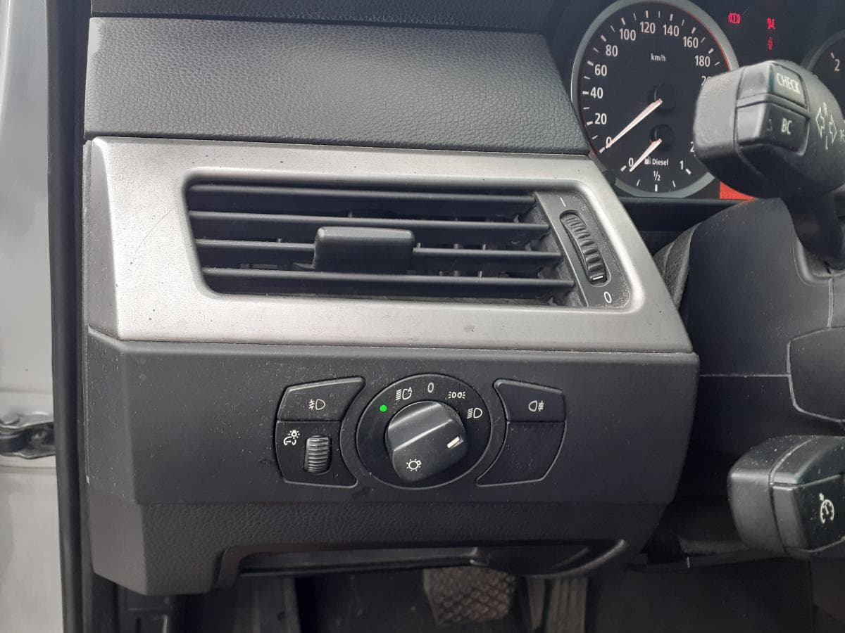 BMW 525D Touring · Ano 2005 — imagen 24