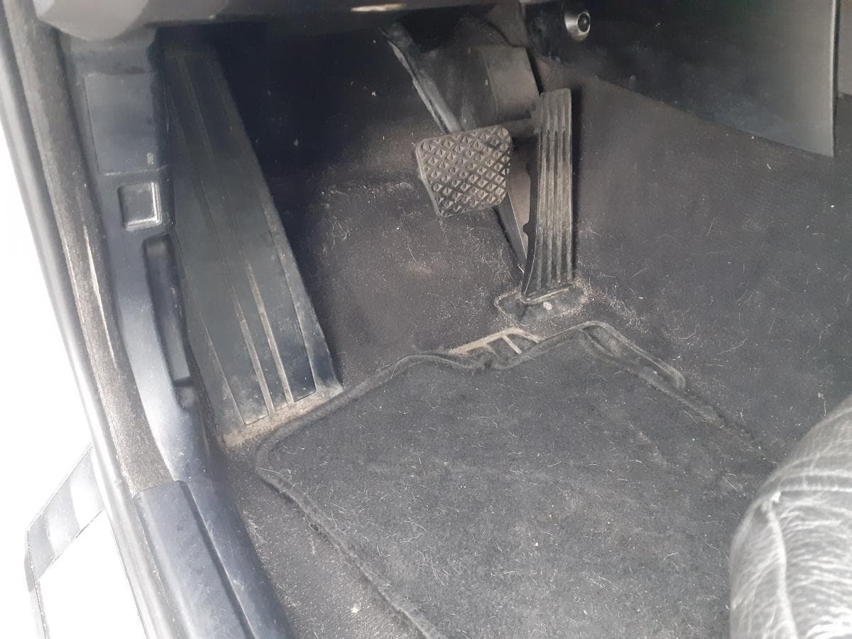 BMW 525D Touring · Ano 2005 — imagen 30