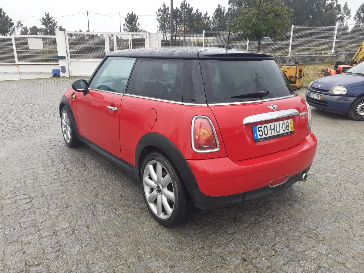Mini Cooper D · Ano 2007 — image 6