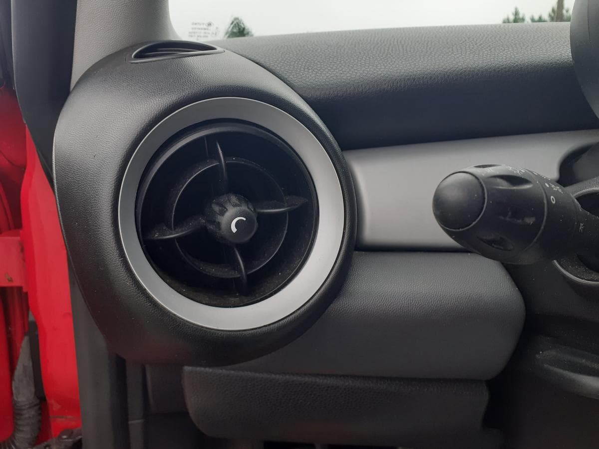 Mini Cooper D · Ano 2007 — image 22