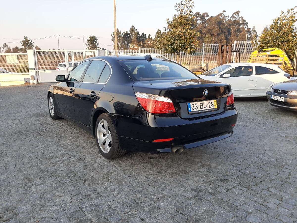 BMW 520D Sedan · Ano 2006 — imagen 6