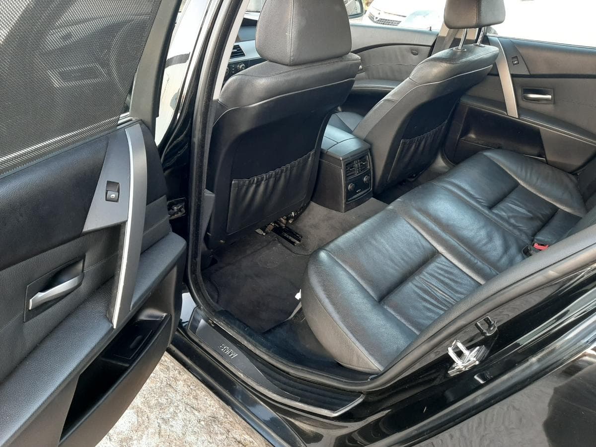 BMW 520D Sedan · Ano 2006 — imagen 23
