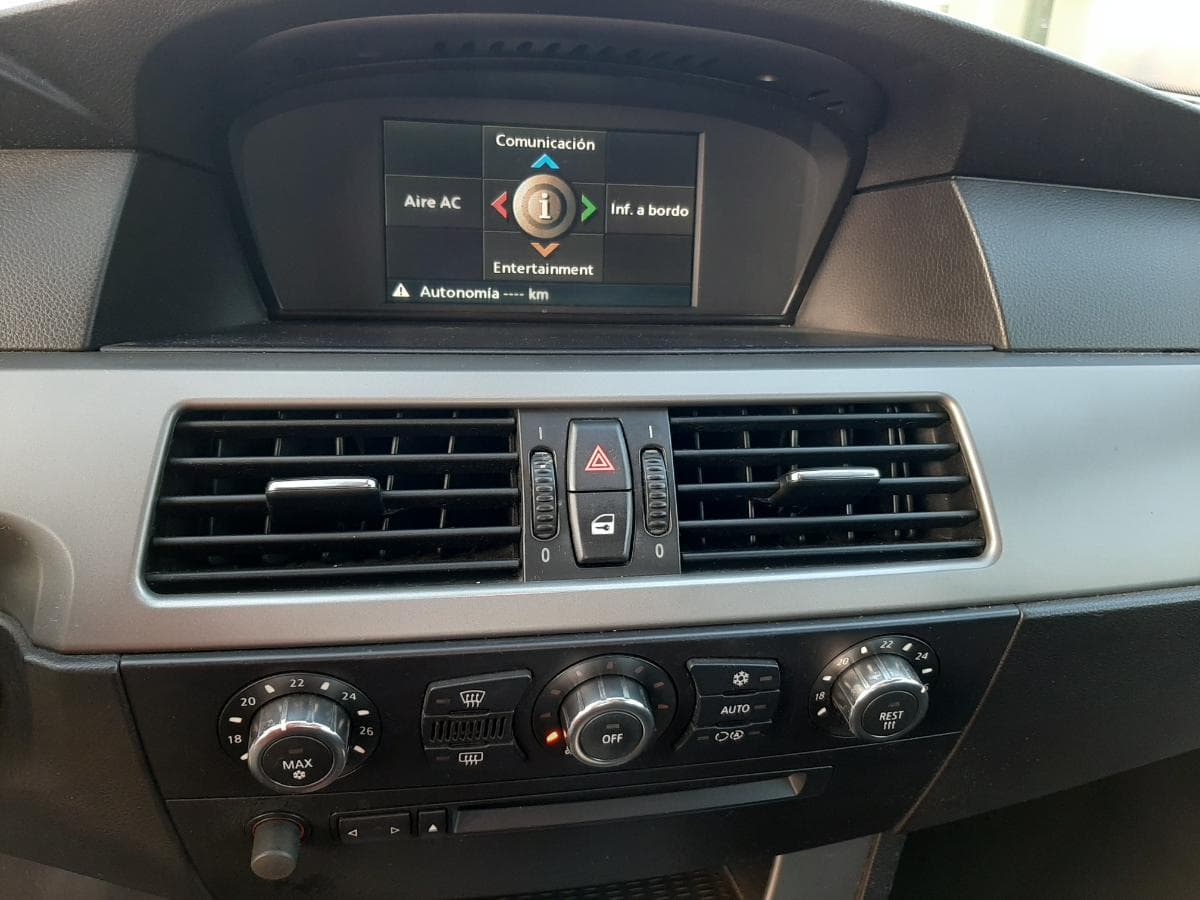 BMW 520D Sedan · Ano 2006 — imagen 21