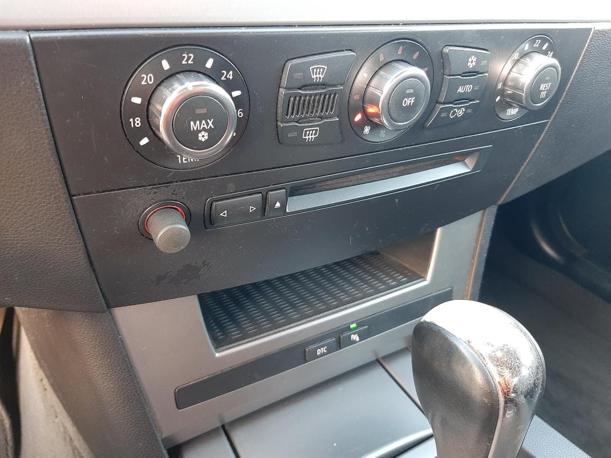 BMW 520D Sedan · Ano 2006 — imagen 26