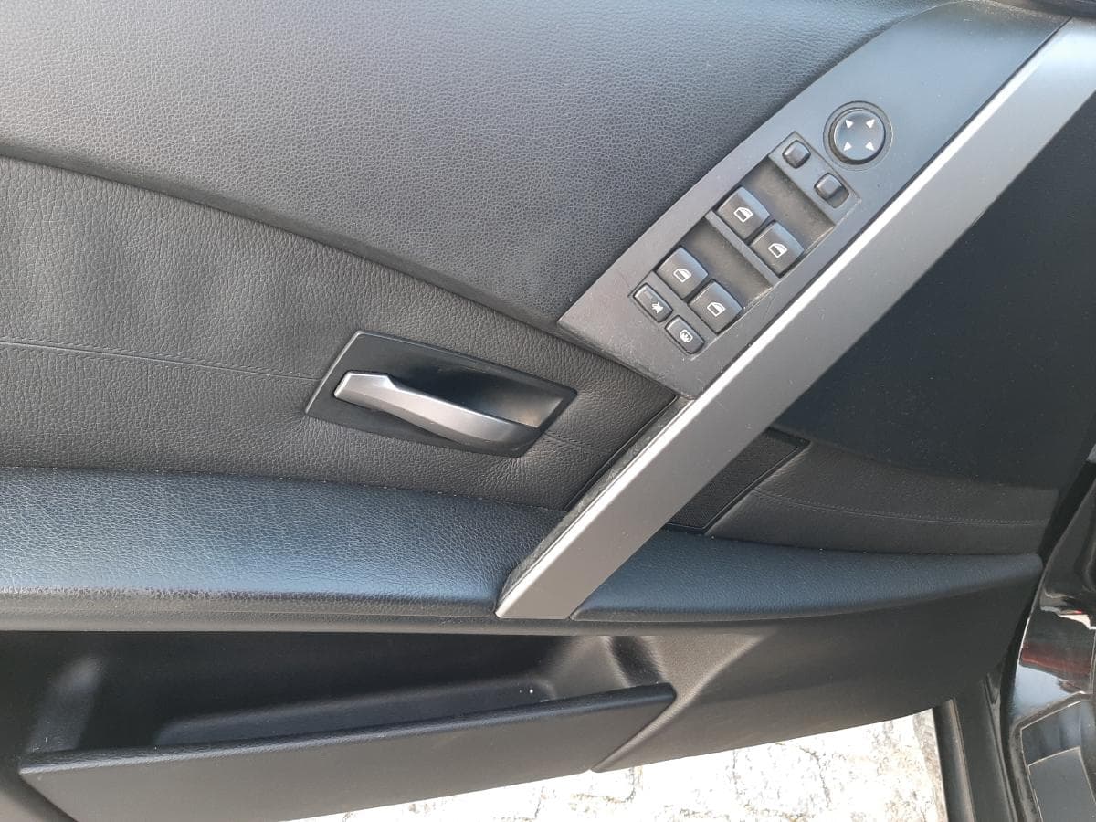 BMW 520D Sedan · Ano 2006 — imagen 28