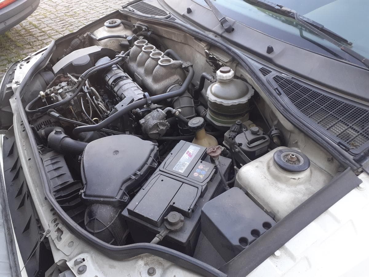 Renault Clio 1.9D · Ano 1996 — image 9