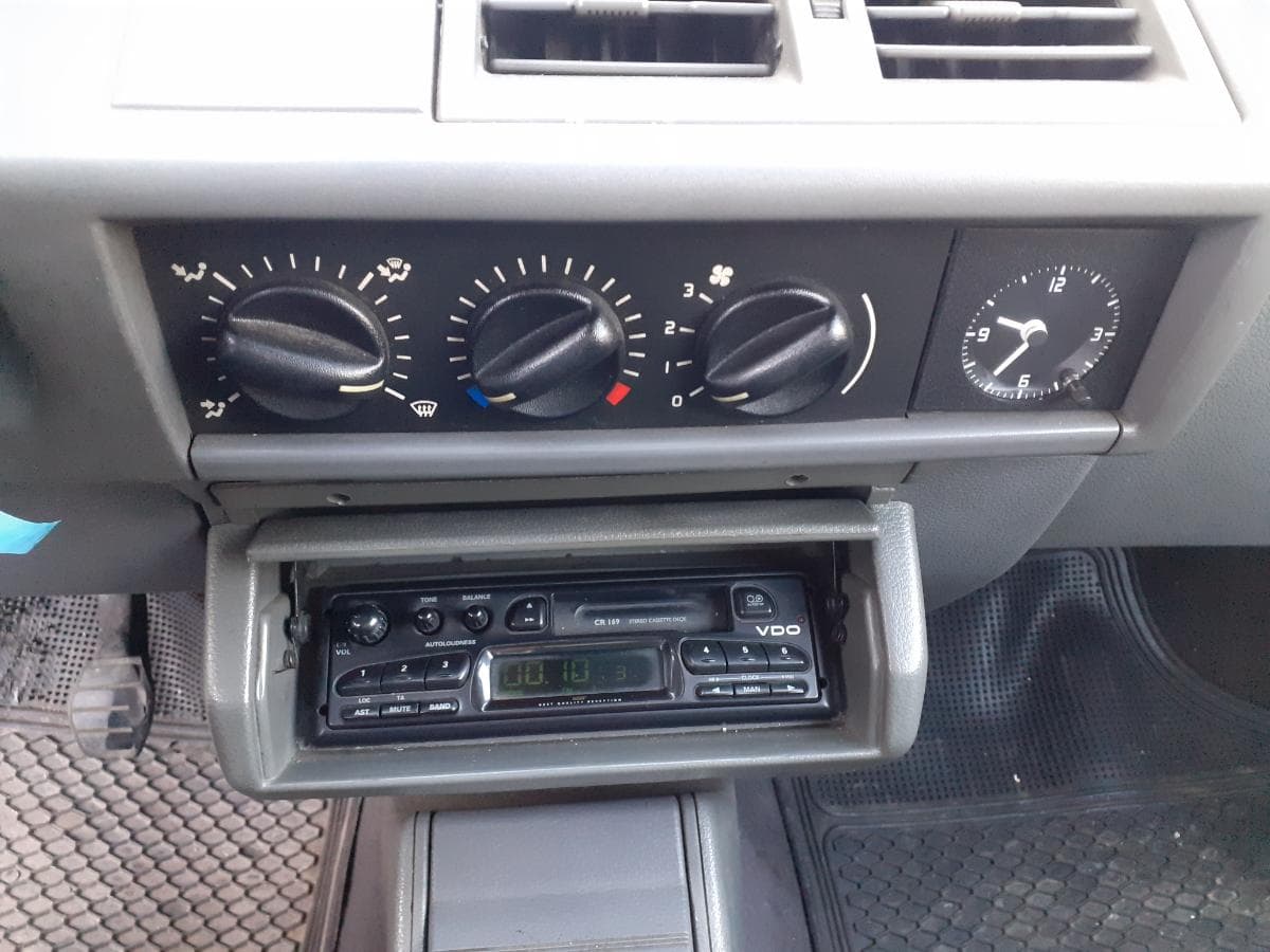 Renault Clio 1.9D · Ano 1996 — image 14