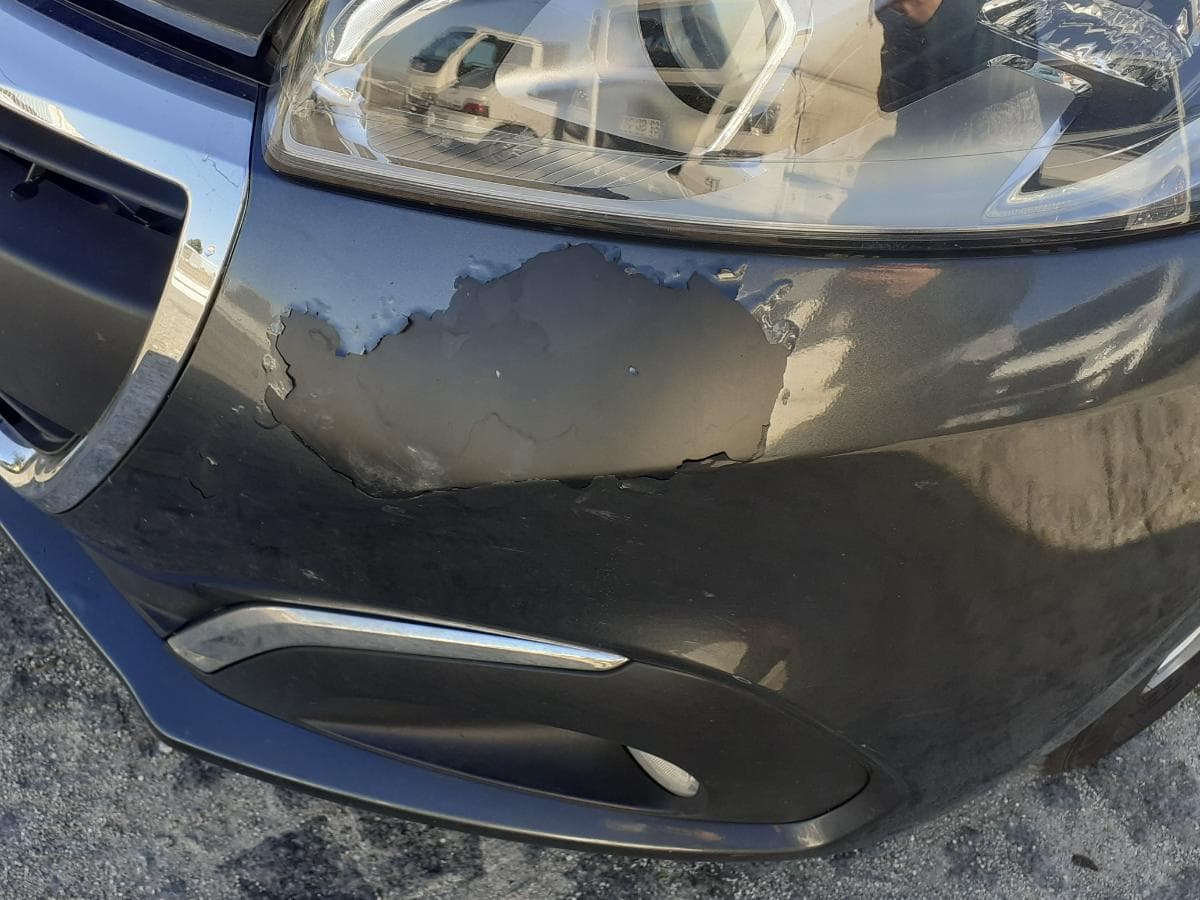 Peugeot 208 1.2 · Ano 2016 — imagen 7