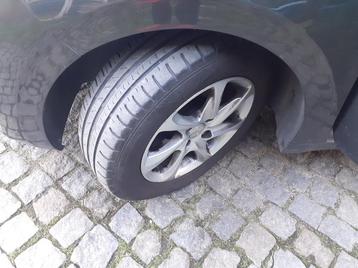 Peugeot 208 1.2 · Ano 2016 — imagen 11