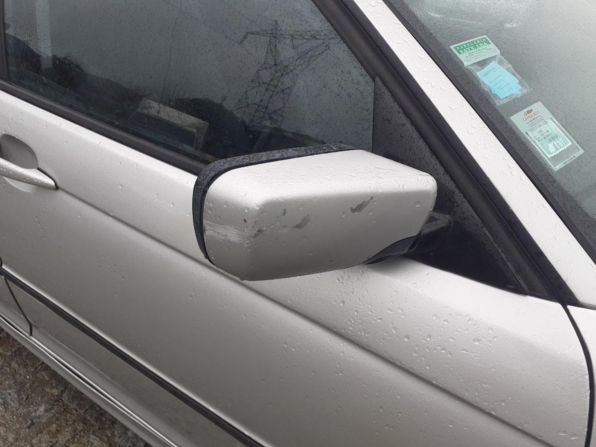 BMW 320D · Ano 1998 — image 11