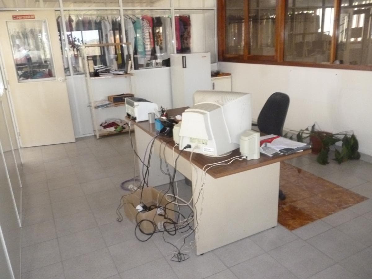 Equipamento Diverso e de Escritório — imagen 2
