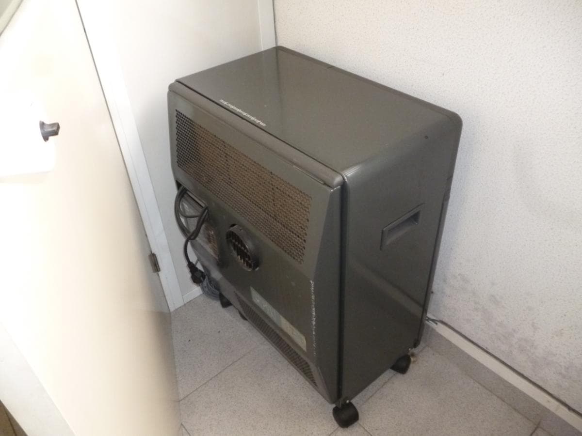 Equipamento Diverso e de Escritório — imagen 6