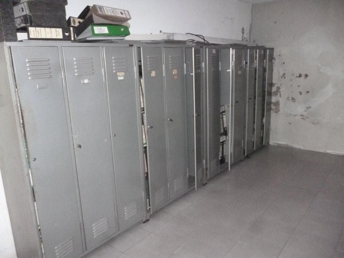 Armários vestiários · Compressores · Equipamento Diverso
