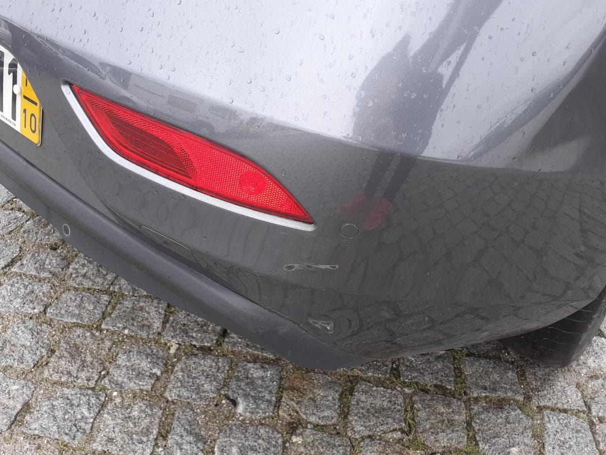 Volvo V40 D2 · Ano 2013 — imagen 13