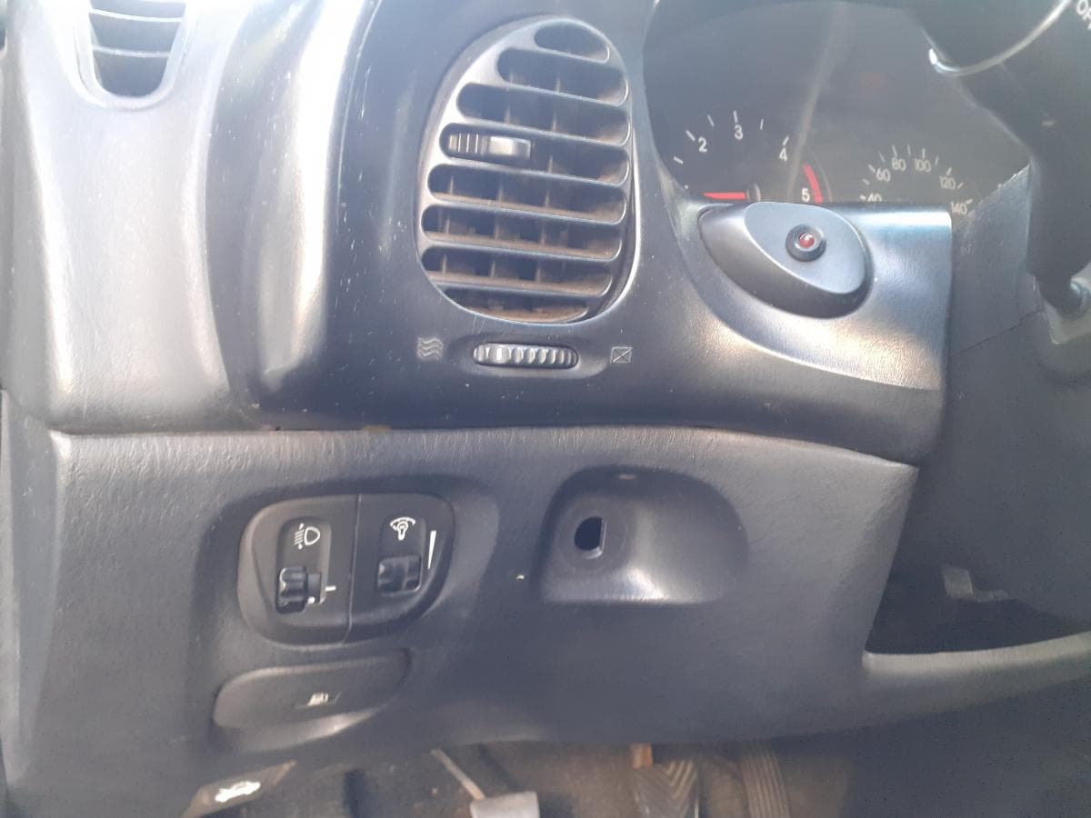 Hyundai H1 2.5 TD · 9 Lugares — imagen 15