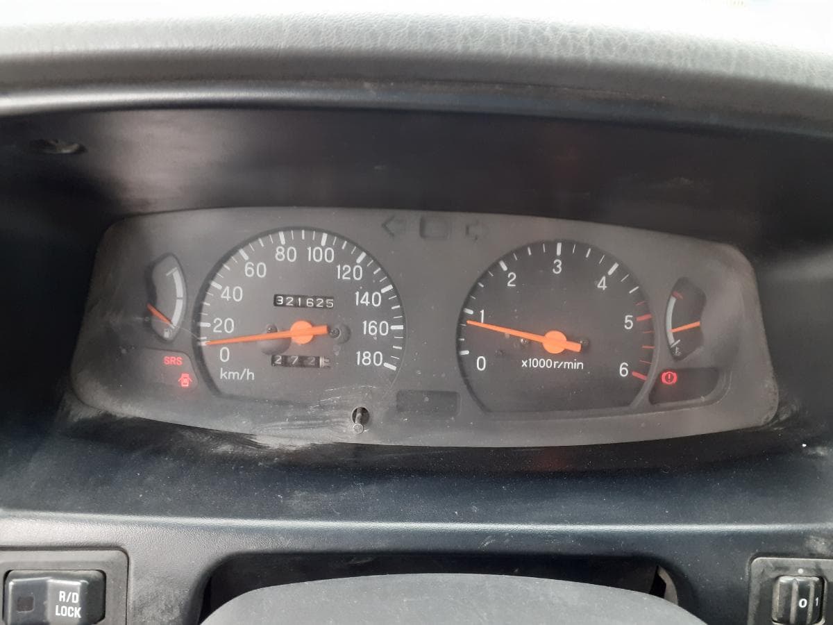Mitsubishi L200 Strakar 2.5 TD · Ano 1999 — image 17