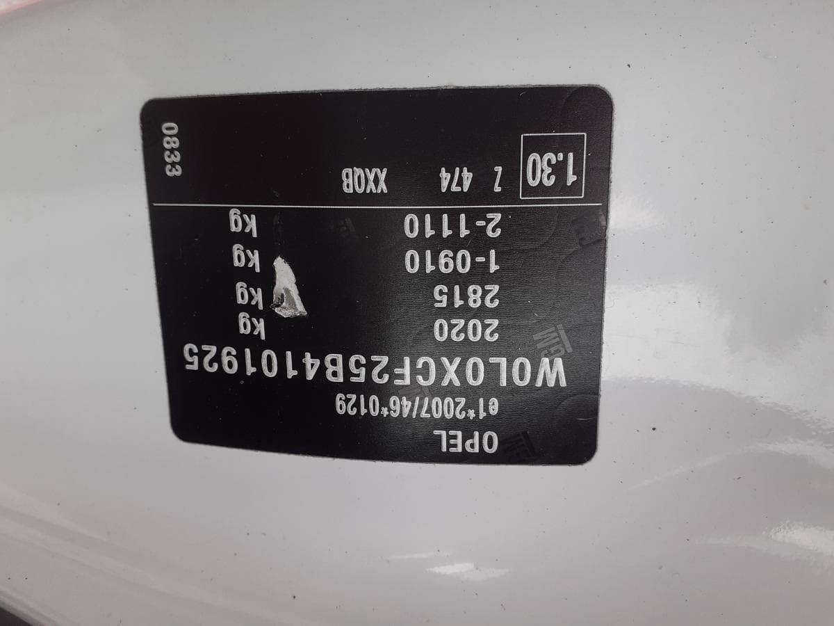 Opel Combo 1.3 CDTI · Ano 2011 — imagen 9