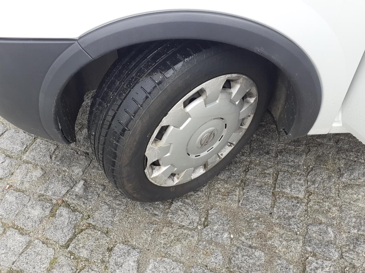 Opel Combo 1.3 CDTI · Ano 2011 — imagen 7