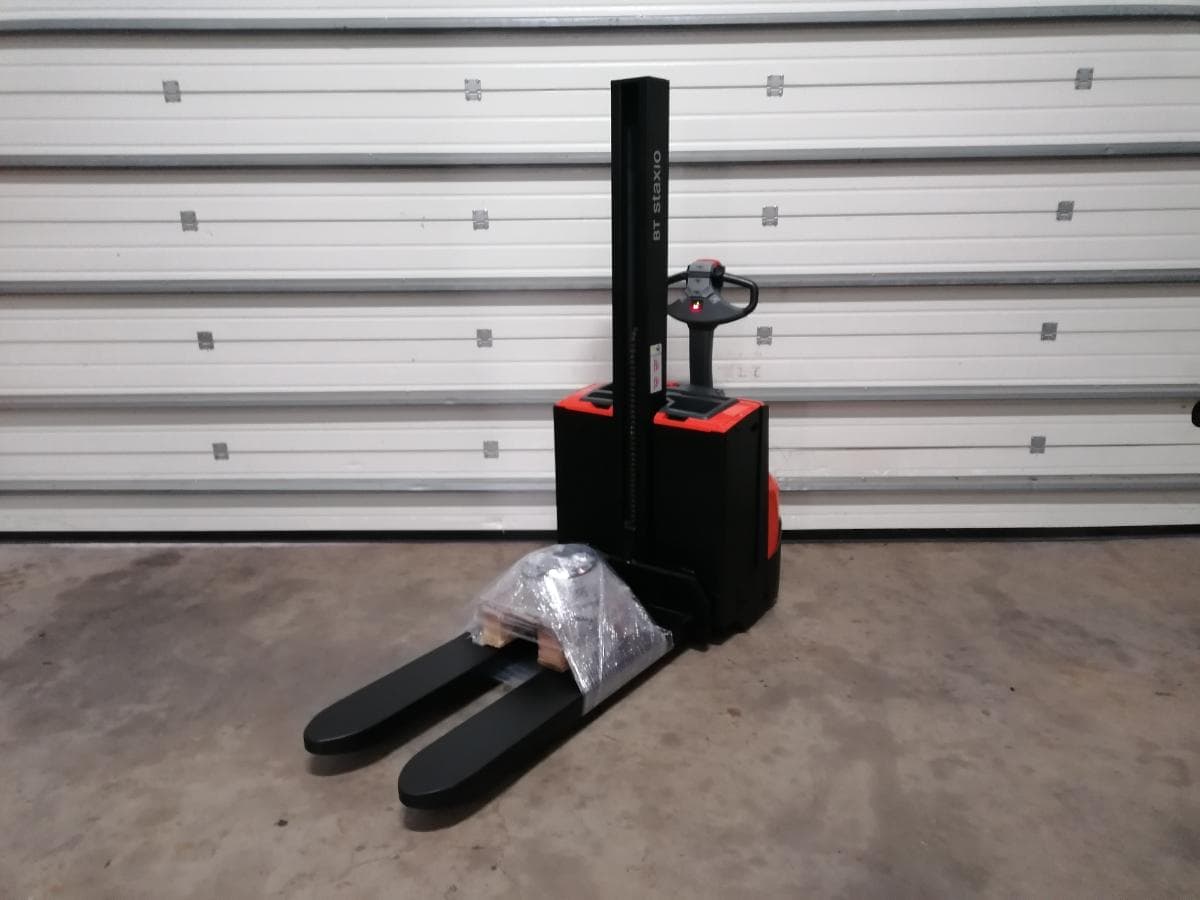 Stacker BT Staxio SWE080 L — imagen 1