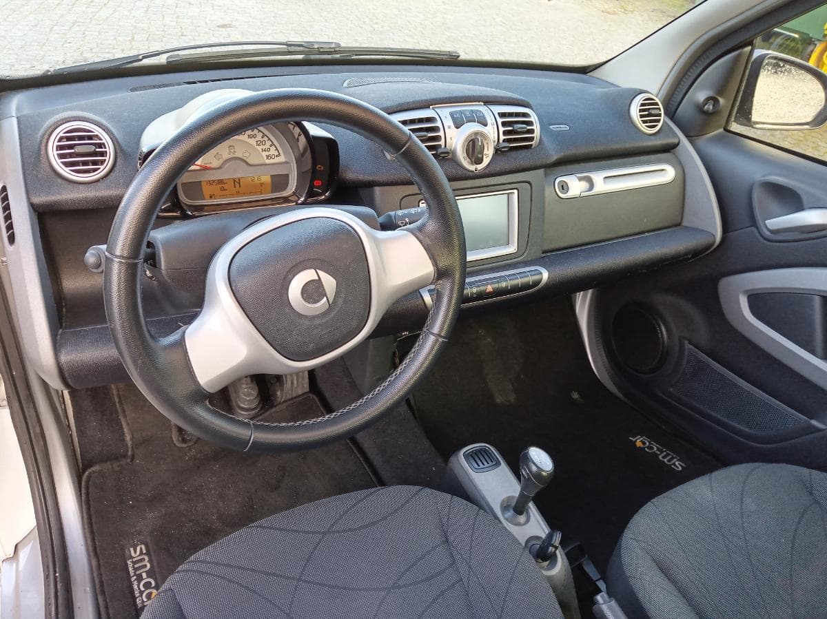 Smart Fortwo Coupé · Ano 2011 — imagem 12
