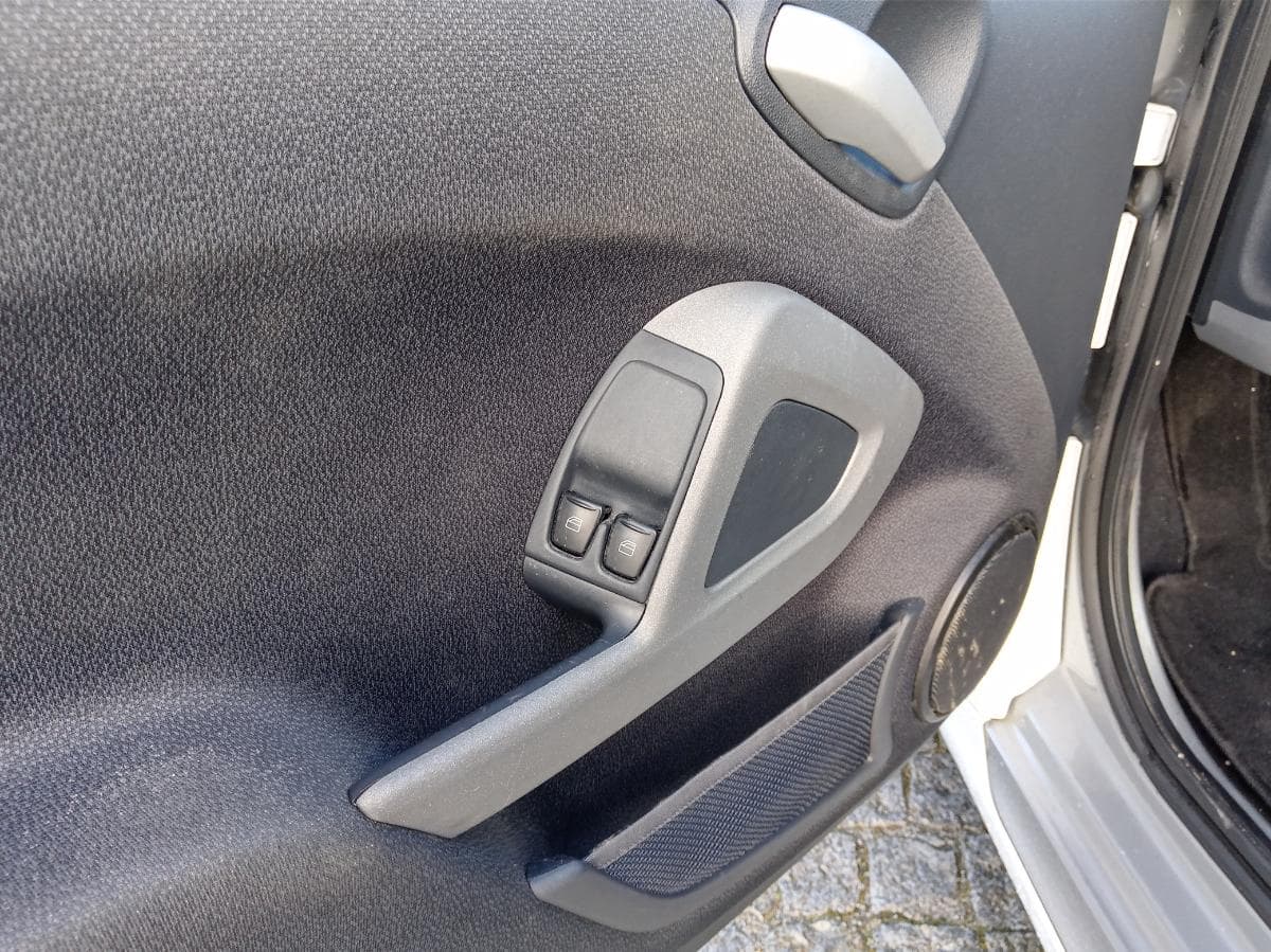 Smart Fortwo Coupé · Ano 2011 — imagem 17