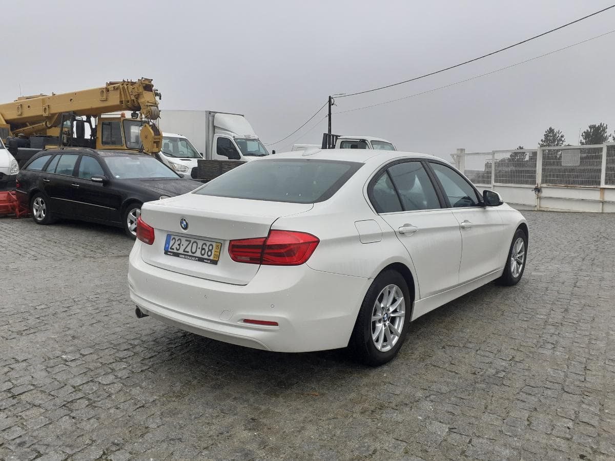 BMW 316D · Ano 2015 — imagen 4