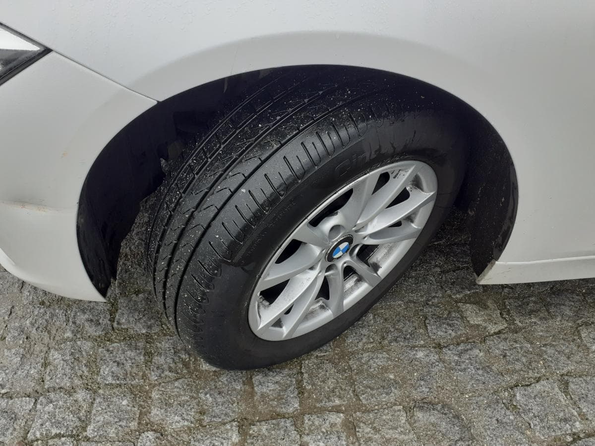 BMW 316D · Ano 2015 — imagen 13