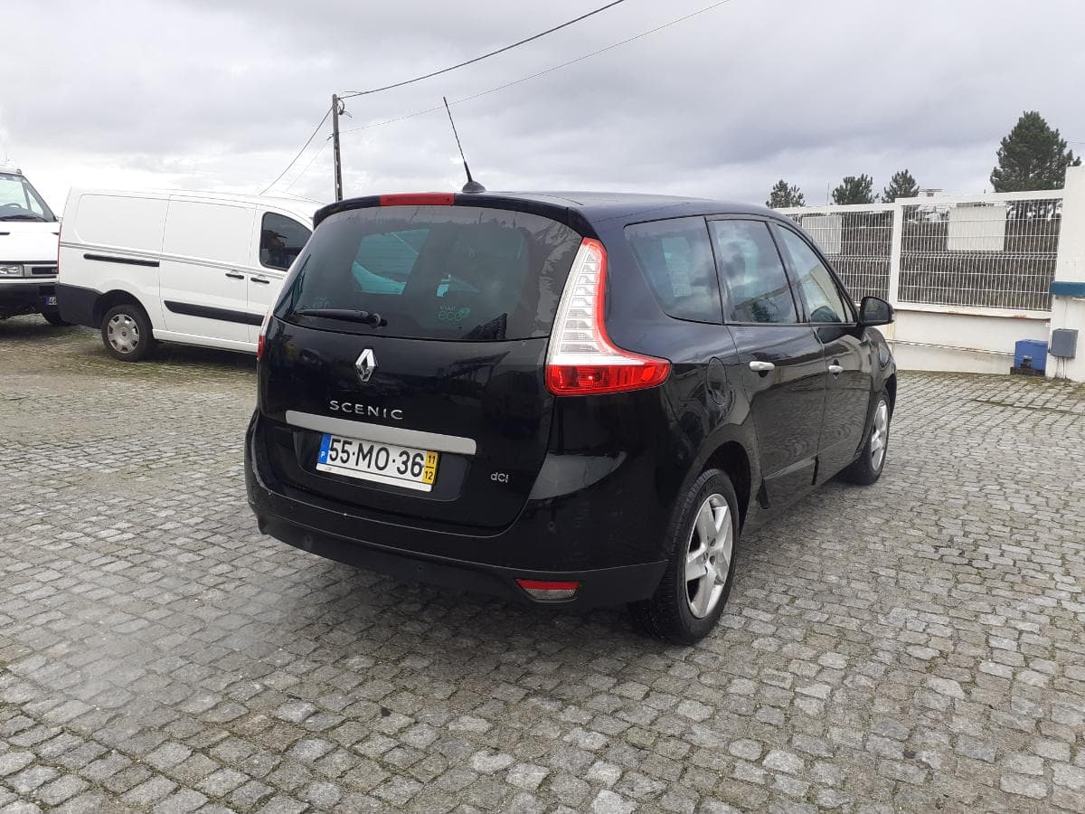 Renault Grand Scénic 1.6 DCI · Ano 2011 — imagem 4