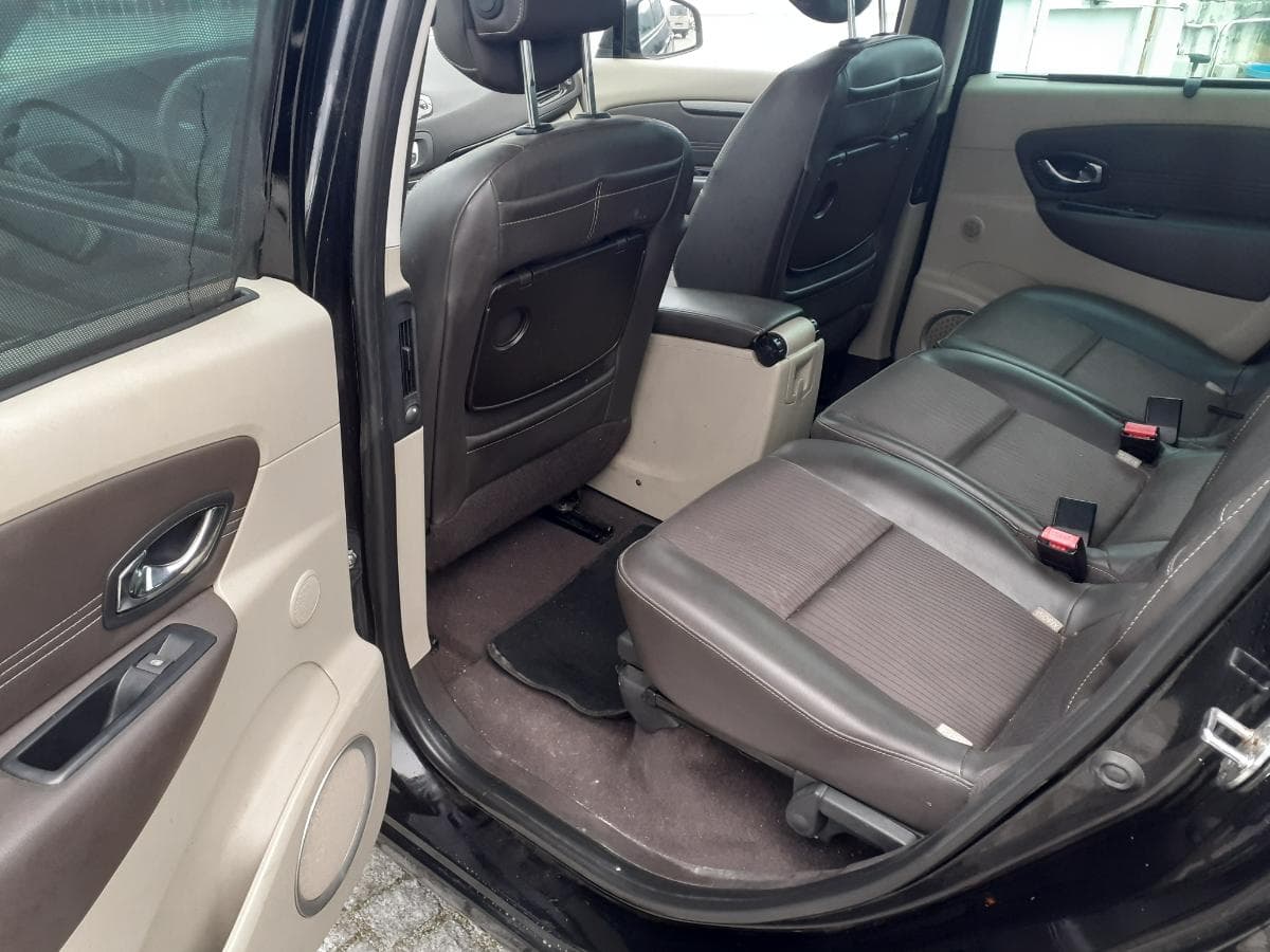 Renault Grand Scénic 1.6 DCI · Ano 2011 — imagem 12