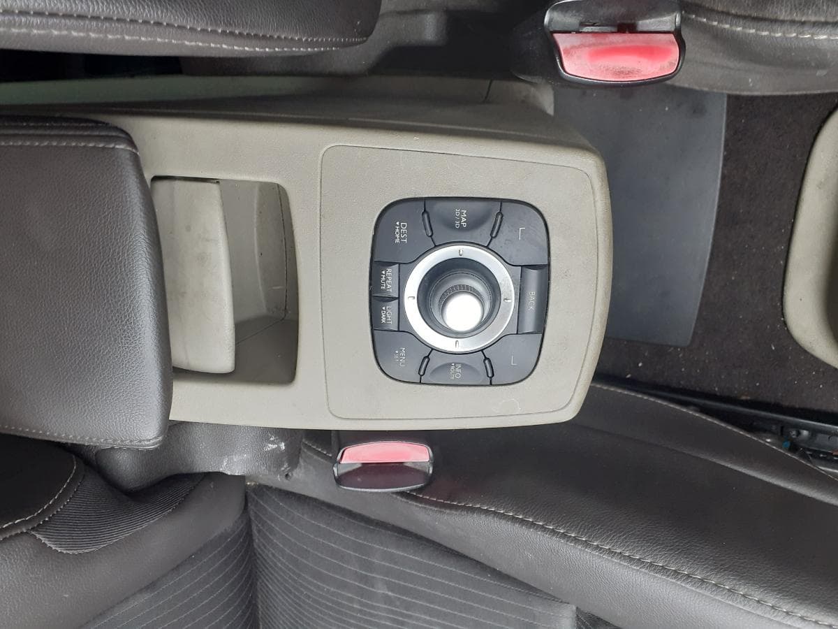 Renault Grand Scénic 1.6 DCI · Ano 2011 — imagem 16
