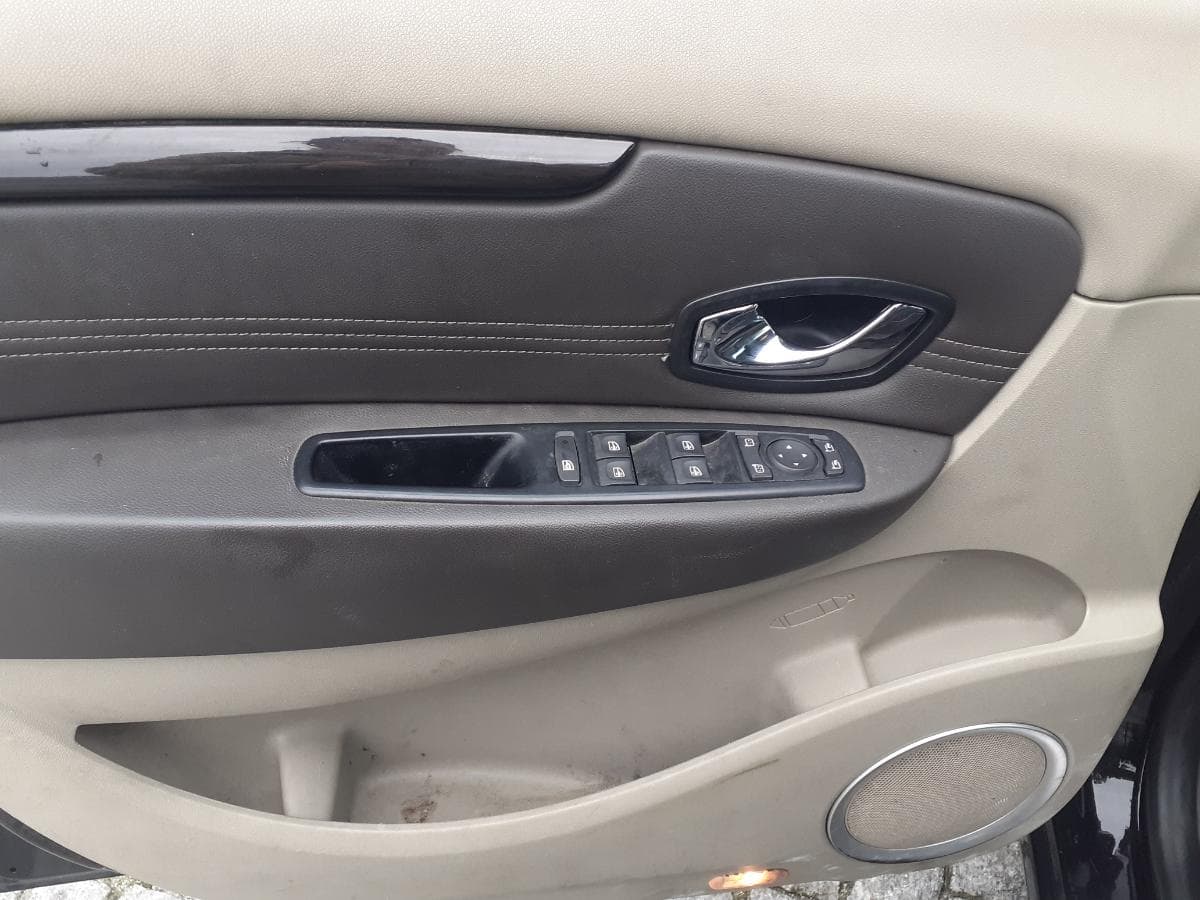 Renault Grand Scénic 1.6 DCI · Ano 2011 — imagem 20
