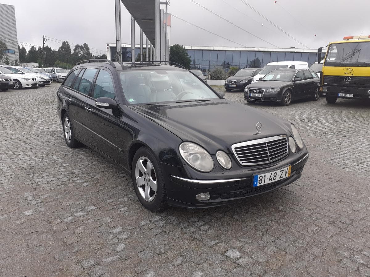 Mercedes E 270 CDI · Ano 2004 — image 1